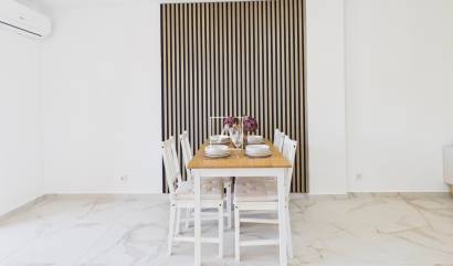 Sale - 1. Apartment / flat - Torrevieja Centro