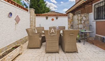 Sale - 2. Town house - Pinar de Campoverde