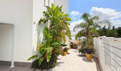 Sale - 4. House - Detached Villa - Los Montesinos - La Herrada