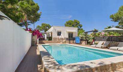 Sale - 4. House - Detached Villa - Pinar de Campoverde