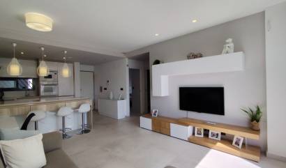 Sale - Apartment - El Raso