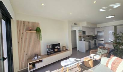 Sale - Apartment / Flat * - Orihuela Costa - Villamartín *