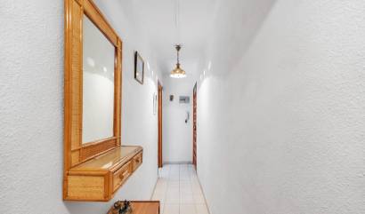 Sale - Apartment - Guardamar del Segura - CENTRO