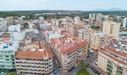 Sale - Apartment - Guardamar del Segura - CENTRO