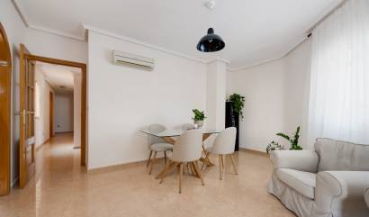 Sale - Apartment - Jacarilla