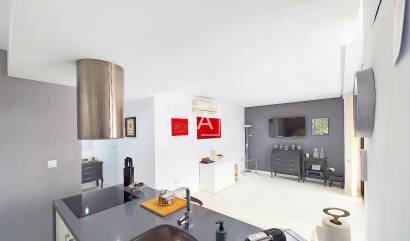 Sale - Apartment - La Fuente