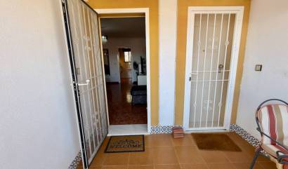 Sale - Apartment - Los Montesinos - La Herrada