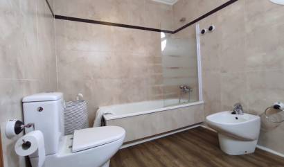 Sale - Apartment - Mil Palmeras