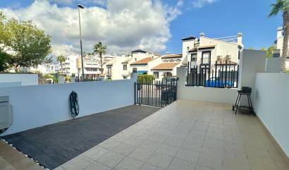 Sale - Apartment - Orihuela Costa - Villamartín