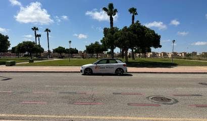 Sale - Apartment - Torrevieja - Aguas Nuevas