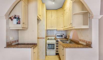 Sale - Apartment - Torrevieja - Centro - Muelle Pesquero