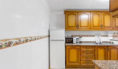 Sale - Apartment - Torrevieja - Centro