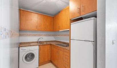 Sale - Apartment - Torrevieja - Centro