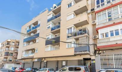 Sale - Apartment - Torrevieja - Centro