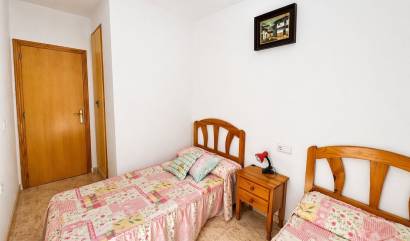 Sale - Apartment - Torrevieja - Centro