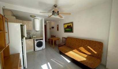 Sale - Apartment - Torrevieja - Centro