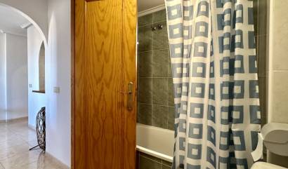 Sale - Apartment - Torrevieja - El Molino