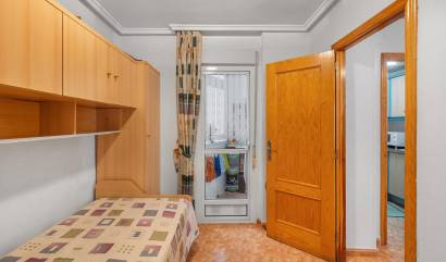 Sale - Apartment - Torrevieja - Estacion de autobuses