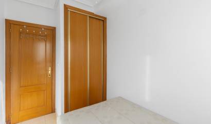 Sale - Apartment - Torrevieja - Estacion de autobuses