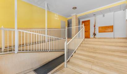 Sale - Apartment - Torrevieja - Estacion de autobuses