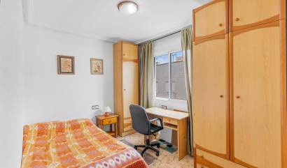 Sale - Apartment - Torrevieja - Estacion de autobuses