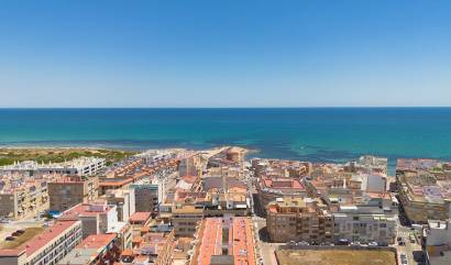 Sale - Apartment - Torrevieja - La Mata pueblo