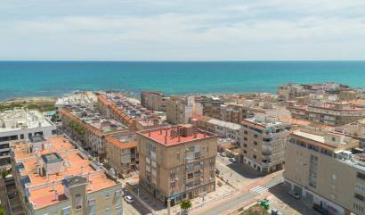 Sale - Apartment - Torrevieja - La Mata pueblo