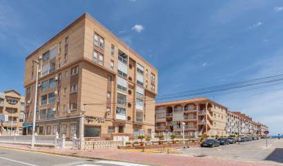 Sale - Apartment - Torrevieja - La Mata pueblo