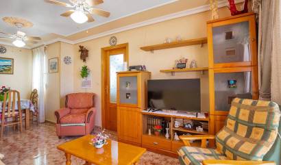 Sale - Apartment - Torrevieja - La Mata pueblo