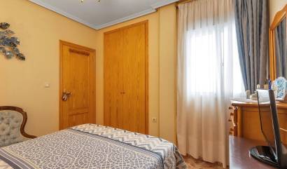 Sale - Apartment - Torrevieja - La Mata pueblo
