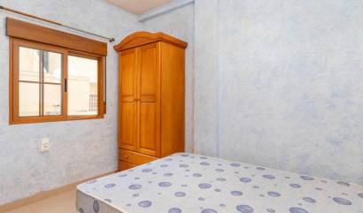 Sale - Apartment - Torrevieja - La Mata