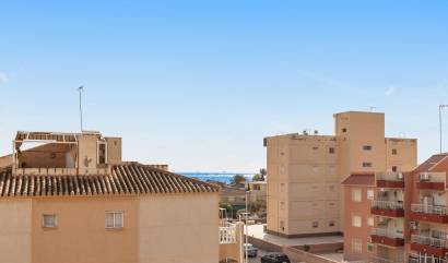 Sale - Apartment - Torrevieja - La Mata