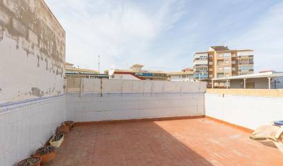 Sale - Apartment - Torrevieja - La Mata