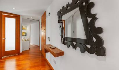 Sale - Apartment - Torrevieja - Paseo maritimo