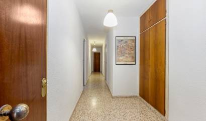 Sale - Apartment - Torrevieja - Playa de los Locos