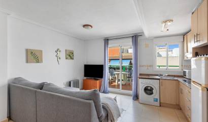 Sale - Apartment - Torrevieja - Playa de los locos
