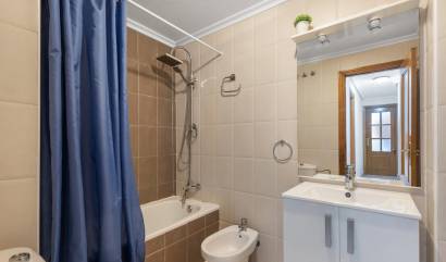 Sale - Apartment - Torrevieja - Playa de los locos