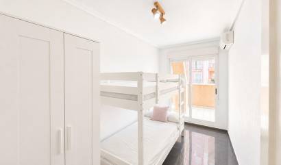 Sale - Apartment - Torrevieja - Playa de los locos