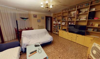 Sale - Apartment - Villajoyosa
