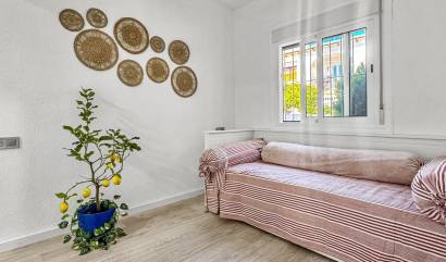 Sale - Bungalow - Torrevieja - Los Balcones