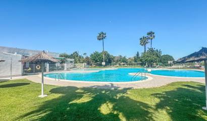 Sale - Bungalow - Torrevieja - Los Balcones