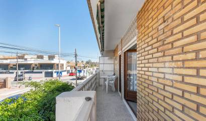 Sale - Bungalow - Torrevieja - Los Europeos