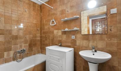 Sale - Bungalow - Torrevieja - Torre del moro