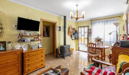 Sale - Bungalow - Torrevieja - Torretas