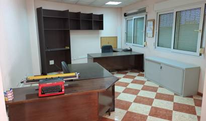 Sale - Commercial - La Mata