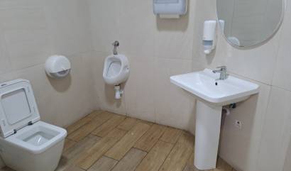 Sale - Commercial - La Mata