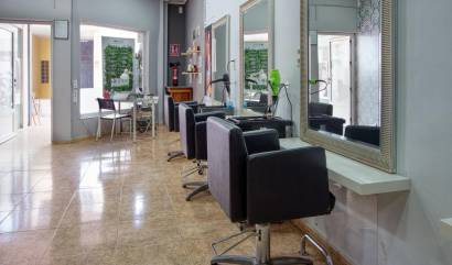 Sale - commercial property - Torrevieja - La Mata