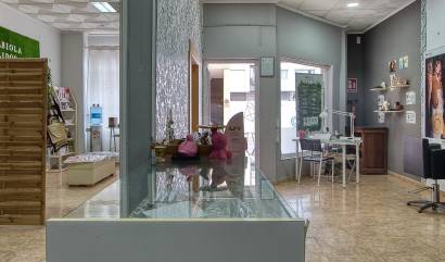 Sale - commercial property - Torrevieja - La Mata