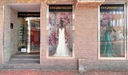 Sale - Commercial - Torrevieja - Playa del Cura