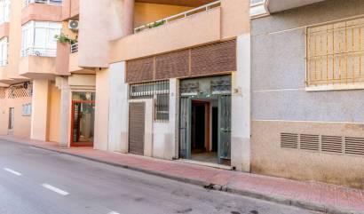 Sale - Commercial - Torrevieja